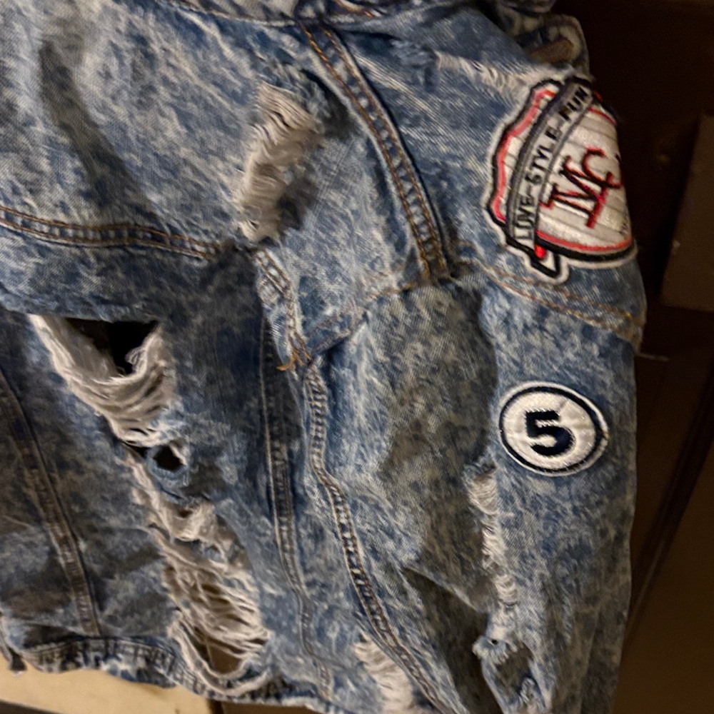 Blue Topaz Distressed Denim Jacket with Patches - Picture 3 of 4